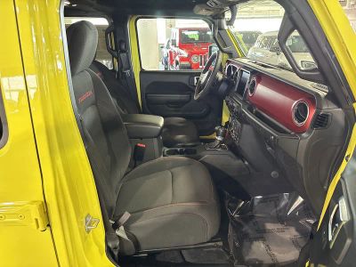 2023 Jeep Wrangler — photo 10 view