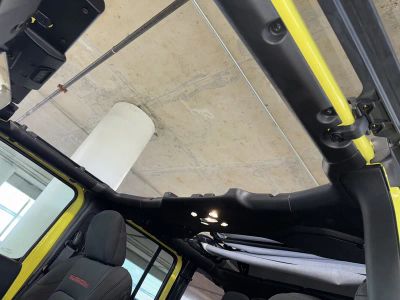 2023 Jeep Wrangler — photo 37 view