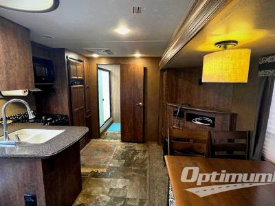 2017 Starcraft Autumn Ridge Grand Touring — interior view