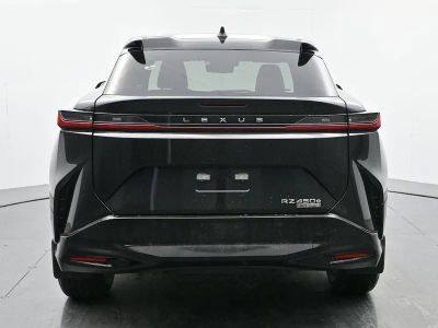 2026 Lexus RZ - Photo 7