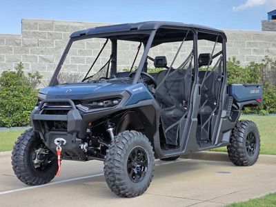 2026 Can-Am Defender MAX XT HD11 - Photo 1