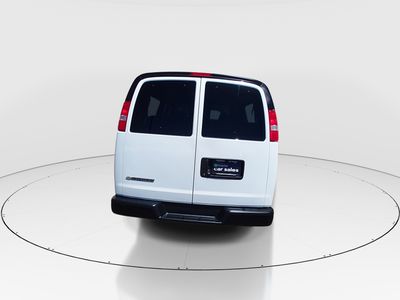 2023 Chevrolet Express Passenger - Photo 6