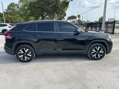 2020 Volkswagen Atlas Cross Sport — photo 17 view