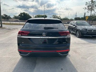 2020 Volkswagen Atlas Cross Sport — photo 16 view