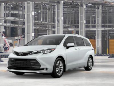 2026 Toyota Sienna - Photo 1