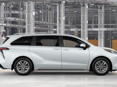 2026 Toyota Sienna - Photo 12