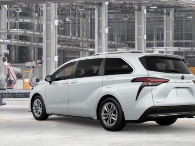 2026 Toyota Sienna - Photo 6