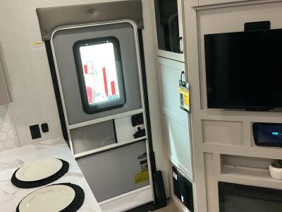 2026 Jayco Seismic — side profile view
