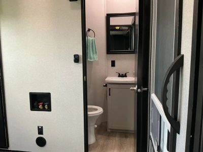 2026 Jayco Seismic — photo 25 view
