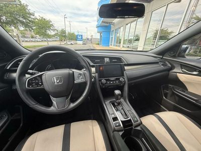 2017 Honda Civic - Photo 7
