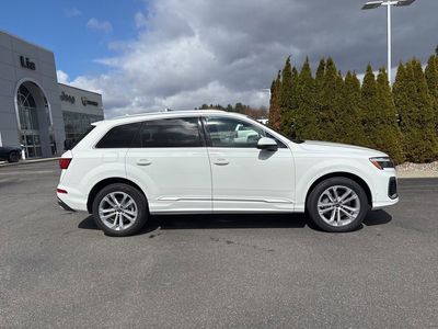 2025 Audi Q7 Premium Plus - Photo 3