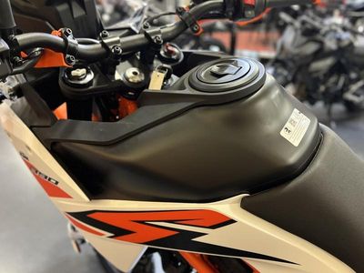 2026 KTM 390 Adventure R - Photo 21