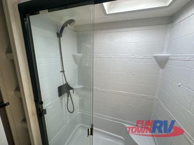 2025 Dutchmen RV Astoria - Photo 27
