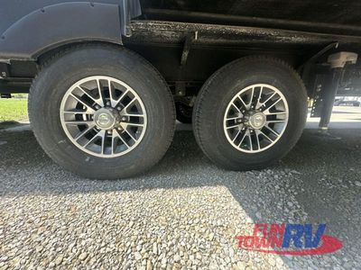 2025 Dutchmen RV Astoria - Photo 9