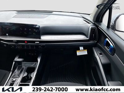 2026 Kia Sorento — photo 17 view