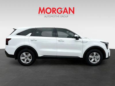 2026 Kia Sorento — photo 7 view