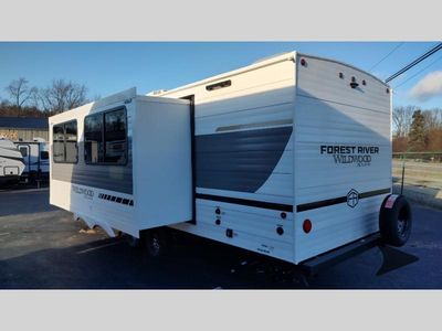 2025 Forest River RV Wildwood X-Lite - Photo 7