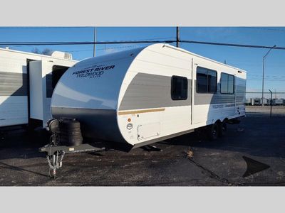 2025 Forest River RV Wildwood X-Lite - Photo 2