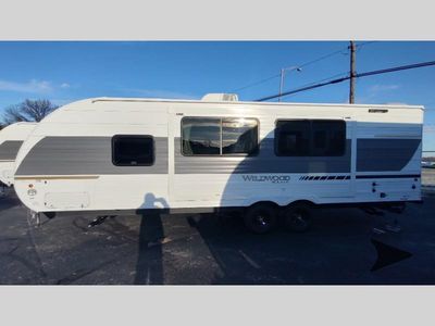 2025 Forest River RV Wildwood X-Lite - Photo 11