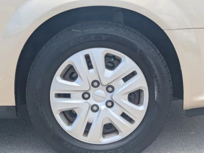 2014 Dodge Grand Caravan — photo 12 view