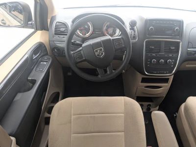 2014 Dodge Grand Caravan — photo 19 view