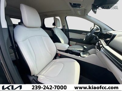 2026 Kia Sportage — photo 11 view