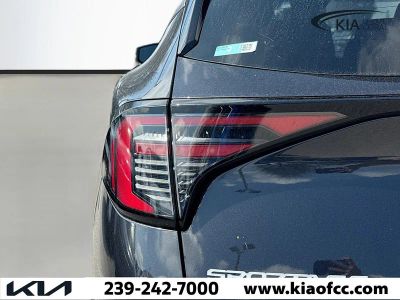 2026 Kia Sportage — photo 8 view