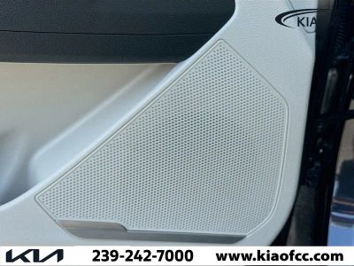 2026 Kia Sportage — photo 19 view
