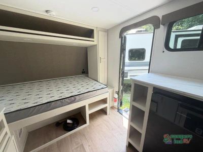 2027 Grand Design Transcend Lite — photo 14 view