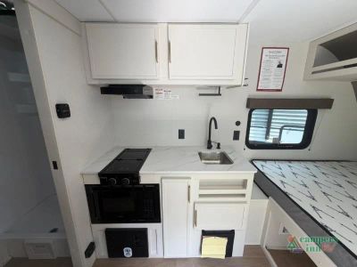 2027 Grand Design Transcend Lite — photo 16 view