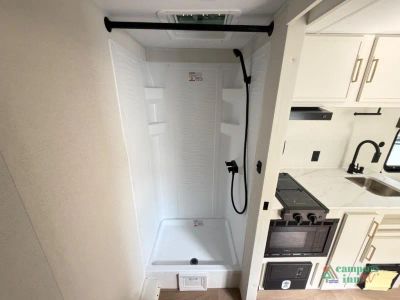 2027 Grand Design Transcend Lite — photo 28 view