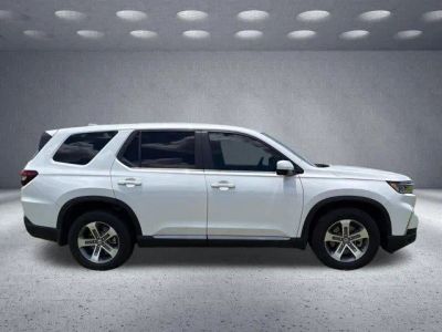 2023 Honda Pilot — detail view