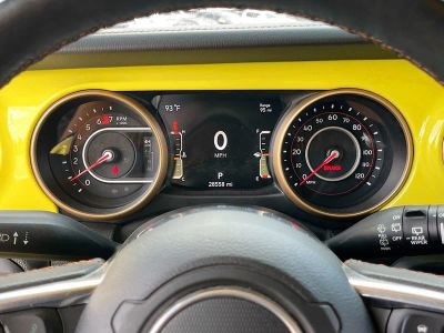 2022 Jeep Wrangler — photo 12 view