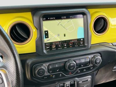 2022 Jeep Wrangler — photo 13 view