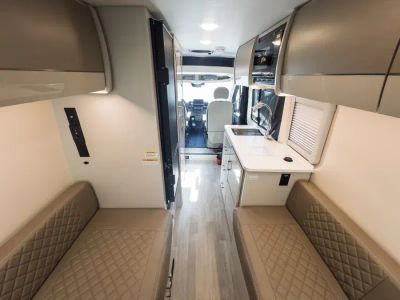 2027 Thor Motor Coach SEQUENCE - Photo 5