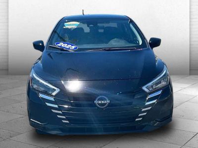 2025 Nissan Versa — side profile view