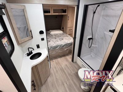 2026 Grand Design Imagine - Photo 28