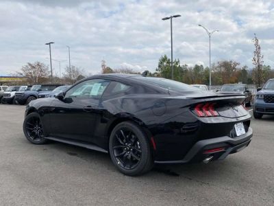 2026 Ford Mustang - Photo 5