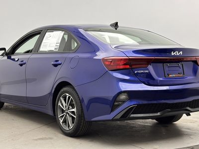 2023 Kia Forte - Photo 4