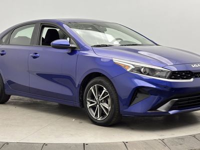 2023 Kia Forte - Photo 3