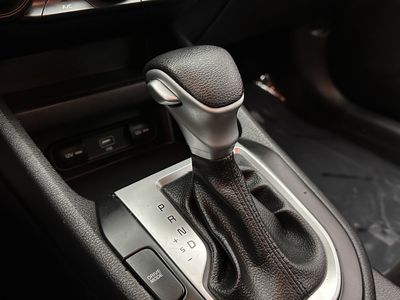 2023 Kia Forte - Photo 12