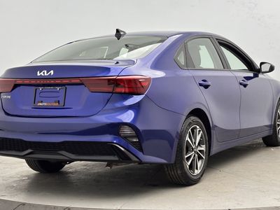 2023 Kia Forte - Photo 7