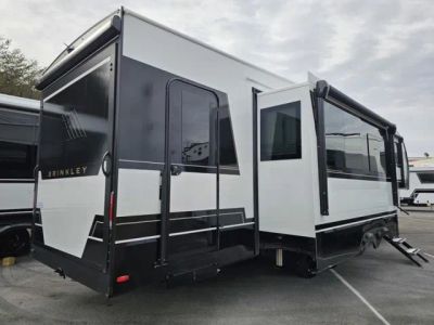 2026 Brinkley RV Model Z - Photo 7