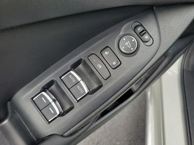 2019 Honda Accord Sedan — photo 18 view