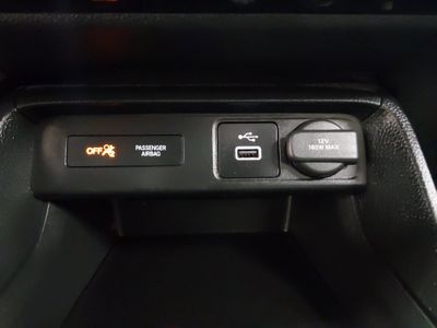 2024 Honda Civic Hatchback — photo 18 view