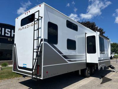 2026 Alliance RV Paradigm - Photo 8