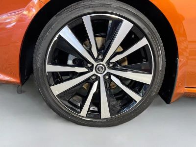 2020 Nissan Altima — photo 11 view