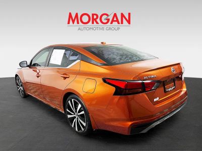 2020 Nissan Altima — detail view