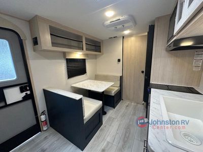 2025 Prime Time RV Avenger LT - Photo 10