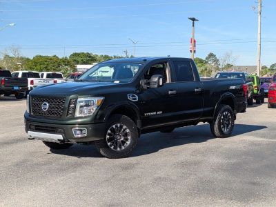 2019 Nissan Titan XD - Photo 1